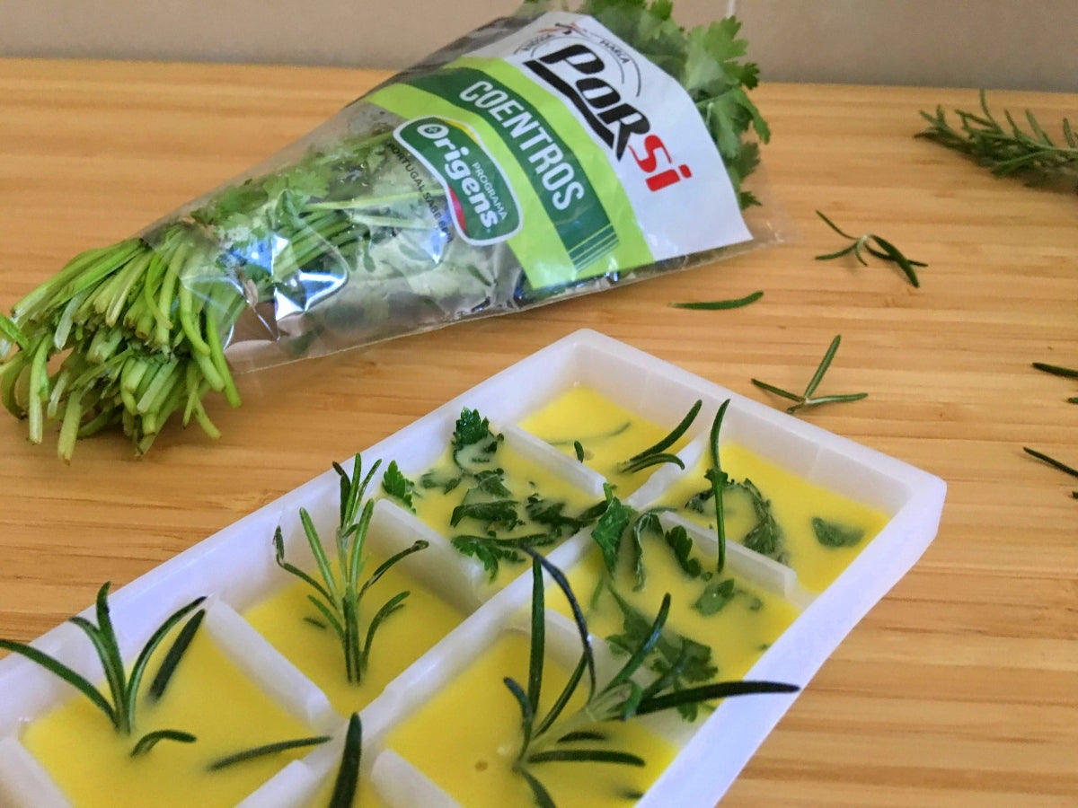 Como conservar ervas aromáticas frescas