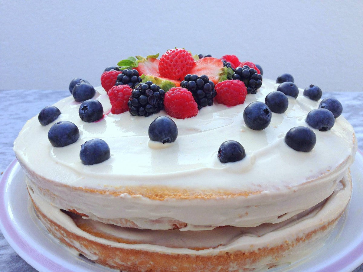 Bolo de cenoura e noz {Bolo de aniversário}