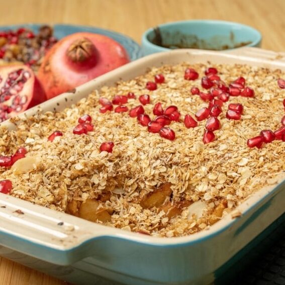 crumble de maca e marmelo