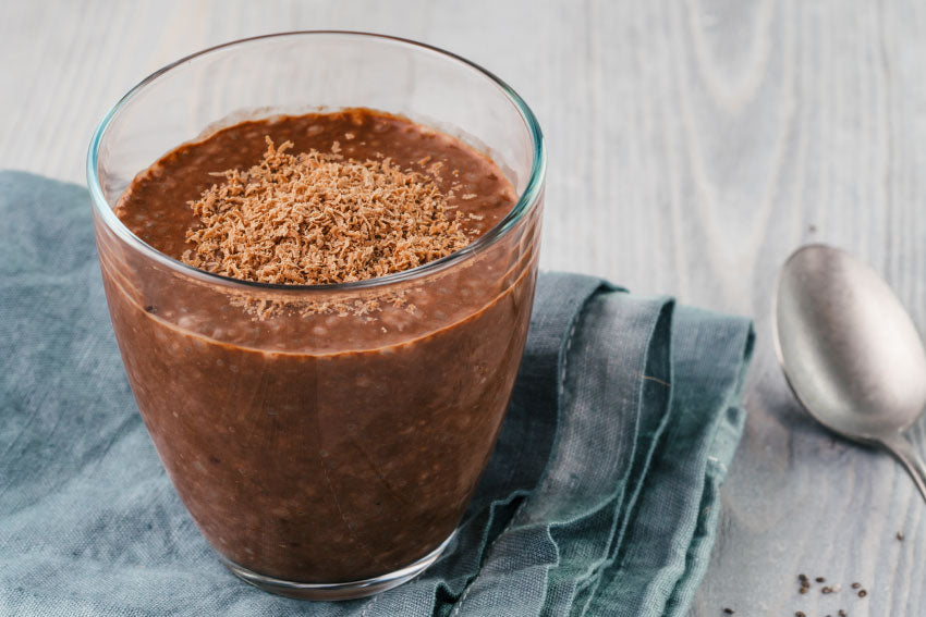 Pudim de chia com cacau e manteiga de amendoim