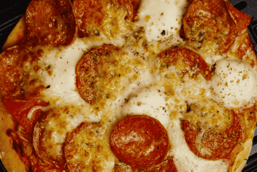 Pizza na air fryer em 5 minutos