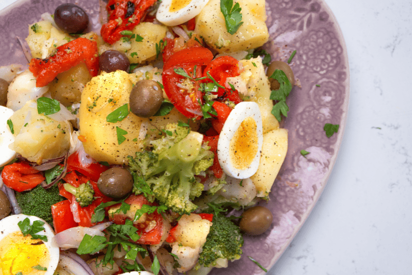 Salada de bacalhau com brócolos