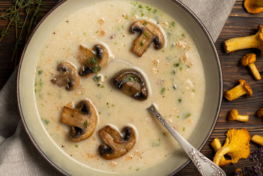Sopa de cogumelos e legumes assados na air fryer